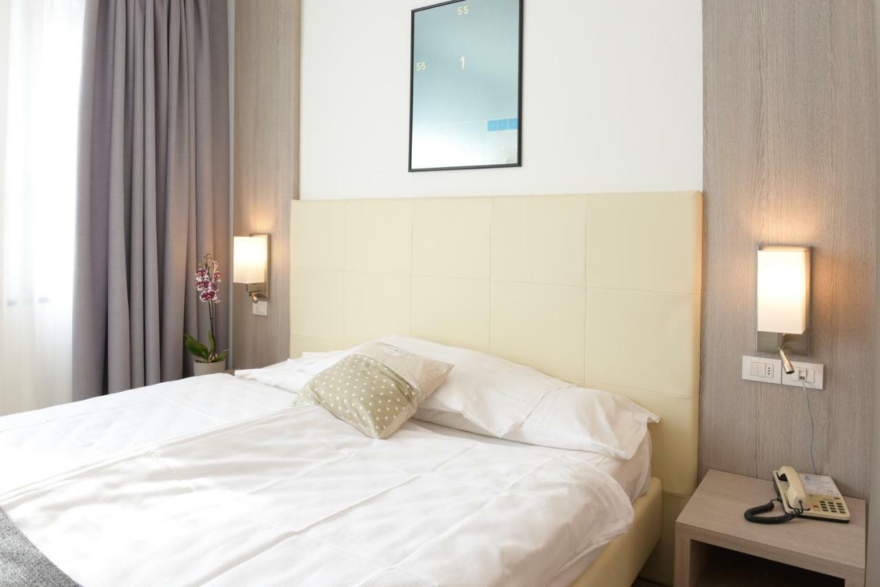 Hotel Venezia 리바 델 이탈리아 베로나 외부 사진